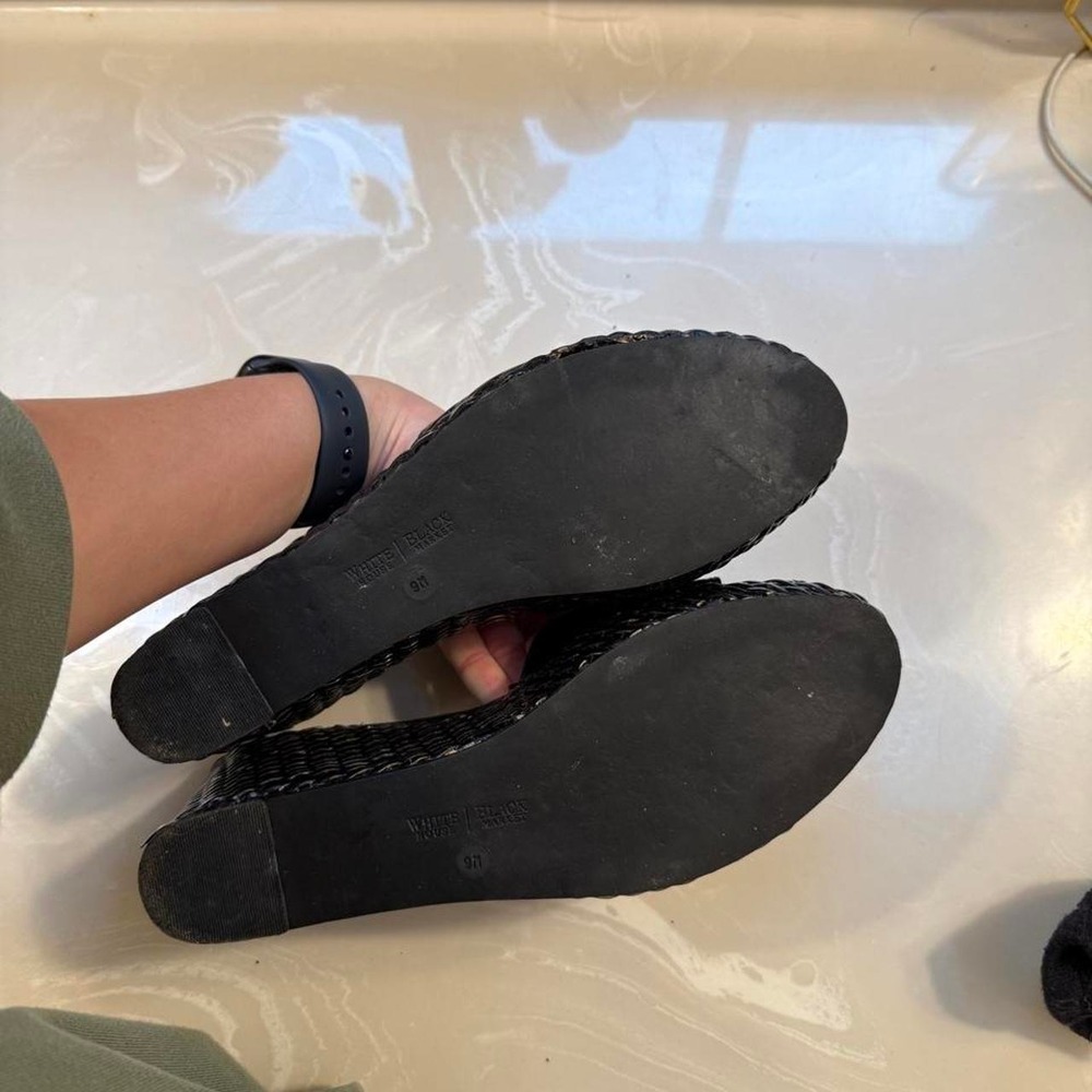 White House Black Market Black Patent Leather Woven Wicker Slide Wedge Sandals - Picture 7 of 7